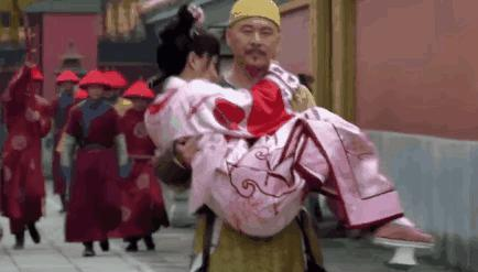 公主抱，最厉害的女星是迪丽热巴，男星是吴磊，还有两位最尴尬(图12)