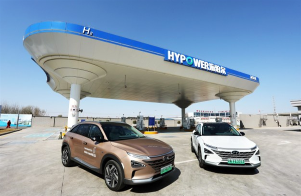 加氢5分钟能跑596公里 现代首款符合中国法规的氢燃料电池车上路！