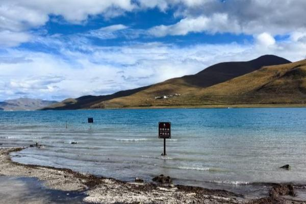 西藏雪山湖泊旅游路线