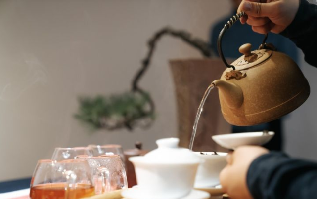 中国哪的“红茶”好喝？经过评选，这6个地方上榜，有你的家乡吗(图1)