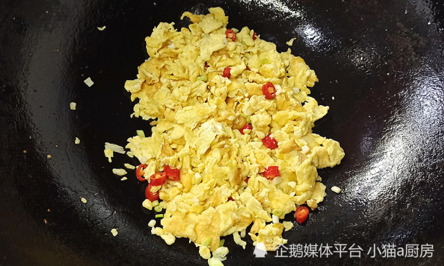 酱香浓郁，鲜香微辣，特别开胃下饭的鸡蛋，口感嫩滑，百吃不腻(图7)